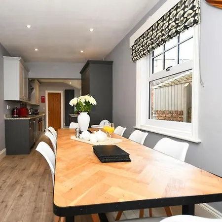 Mermaid Manor ファイリー