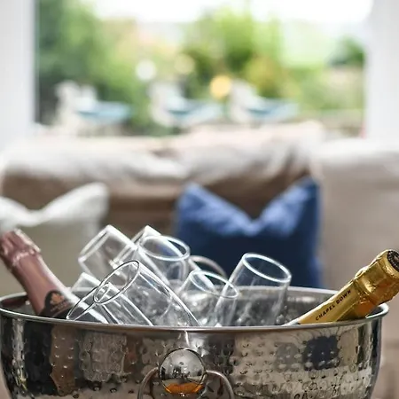 Mermaid Manor ファイリー