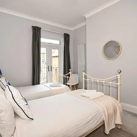 Mermaid Manor 別荘 *